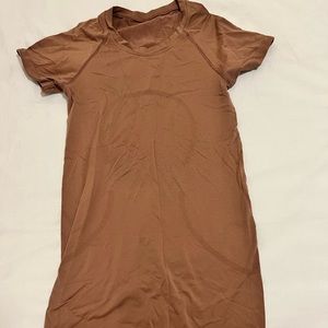 Lululemon Swiftly Tech Short Sleeve Top in Mauve